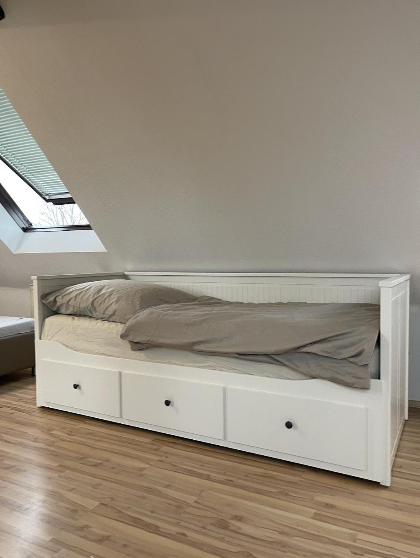 Einzel-Apartment Duesseldorf Oberkassel — Fotos 1